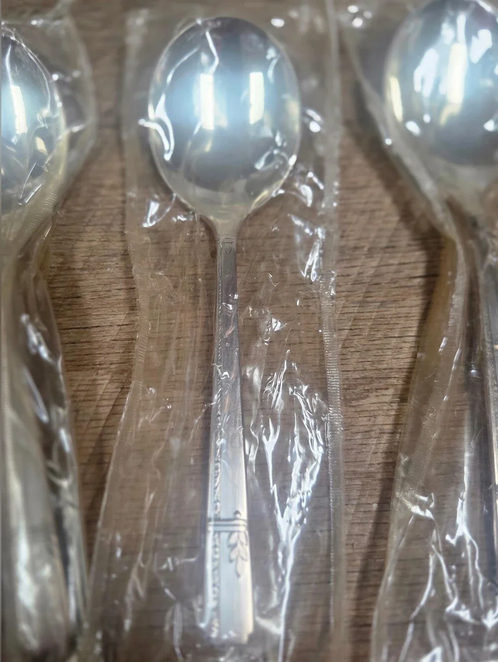 5 Vintage Sealed Oneida 1938 Grenoble Stainless Steel Round Soup Spoons ~ Bin O